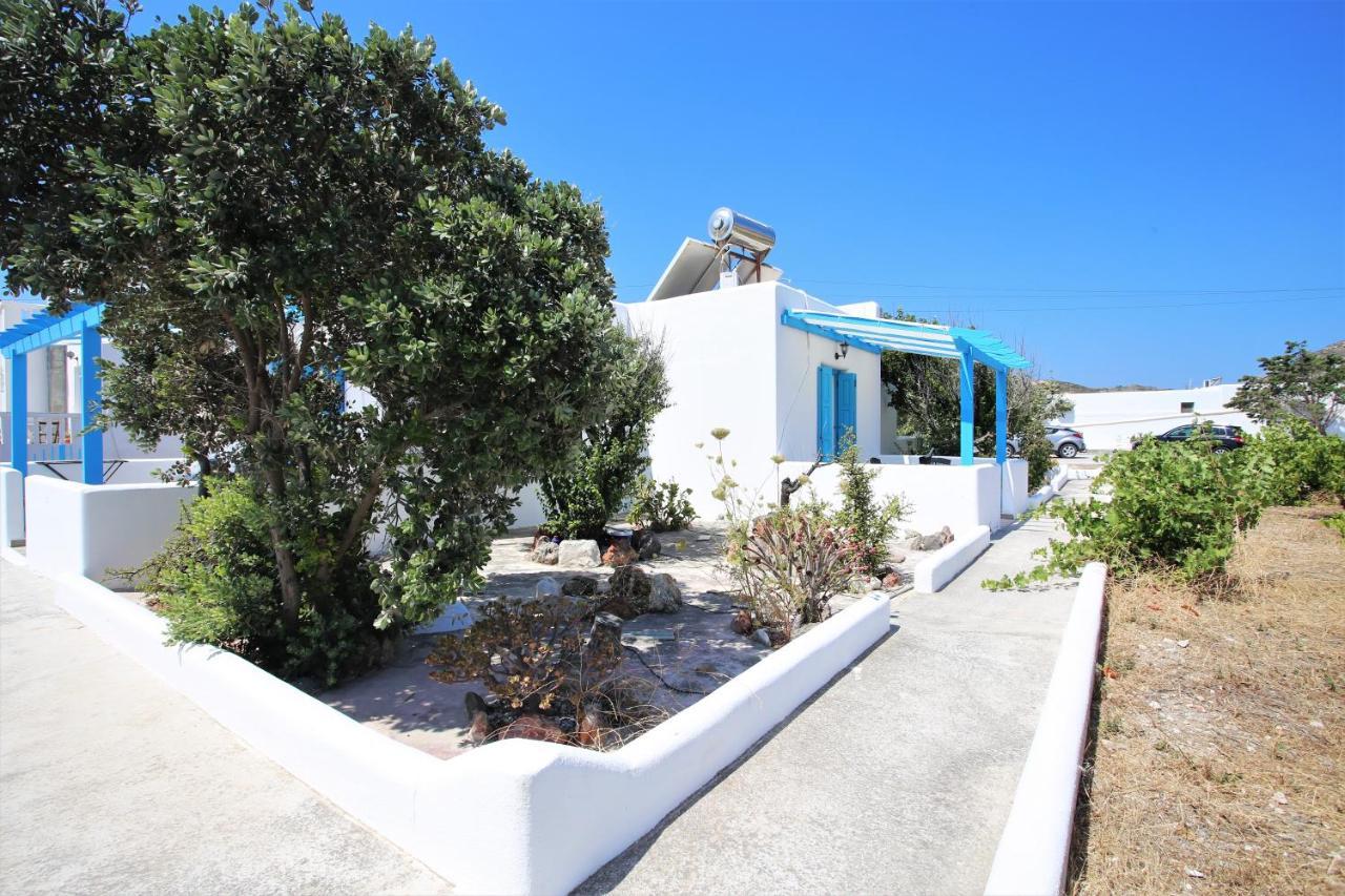 אדאמאס Alice Maisonette & Studios מראה חיצוני תמונה