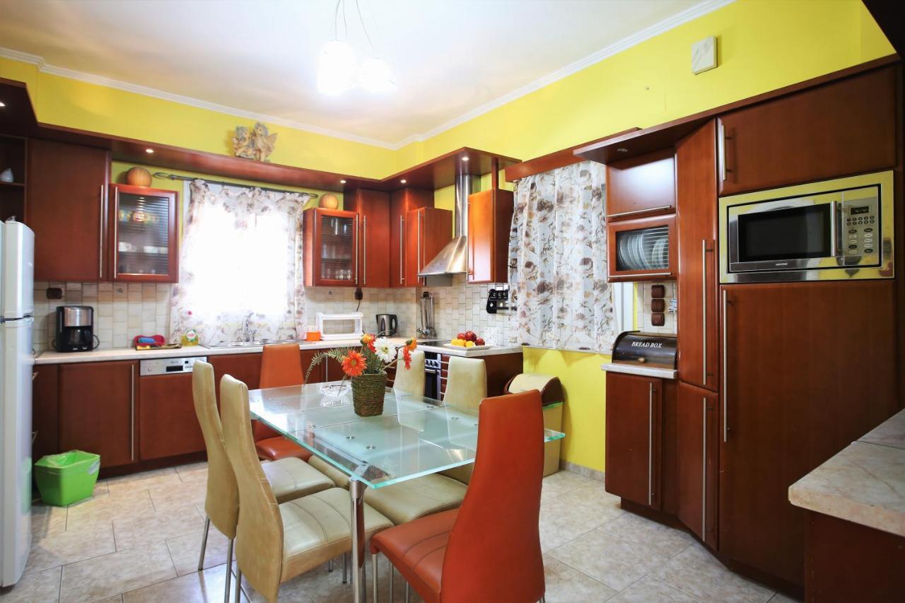 אדאמאס Alice Maisonette & Studios מראה חיצוני תמונה